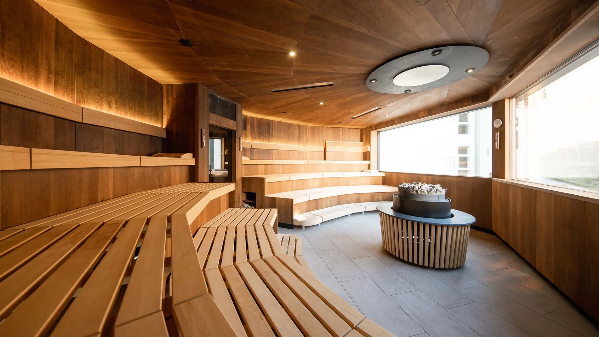 SEELEITEN Lake Spa Hotel: Ihr Wellnesshotel in Südtirol