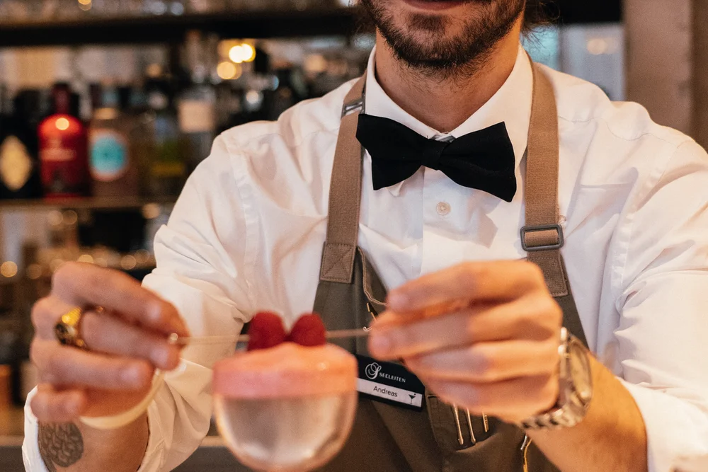 Cinque riconoscimenti in poche settimane – dalla MICHELIN Key ai 101 Besten. Un successo speciale per il SEELEITEN e soprattutto per il nostro fantastico team.